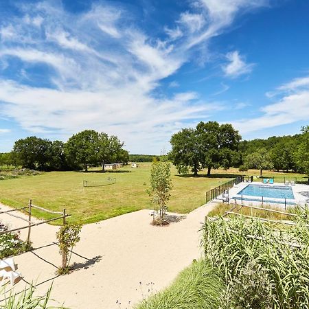 Domaine De L'Oiseliere Hotel Chauche ภายนอก รูปภาพ